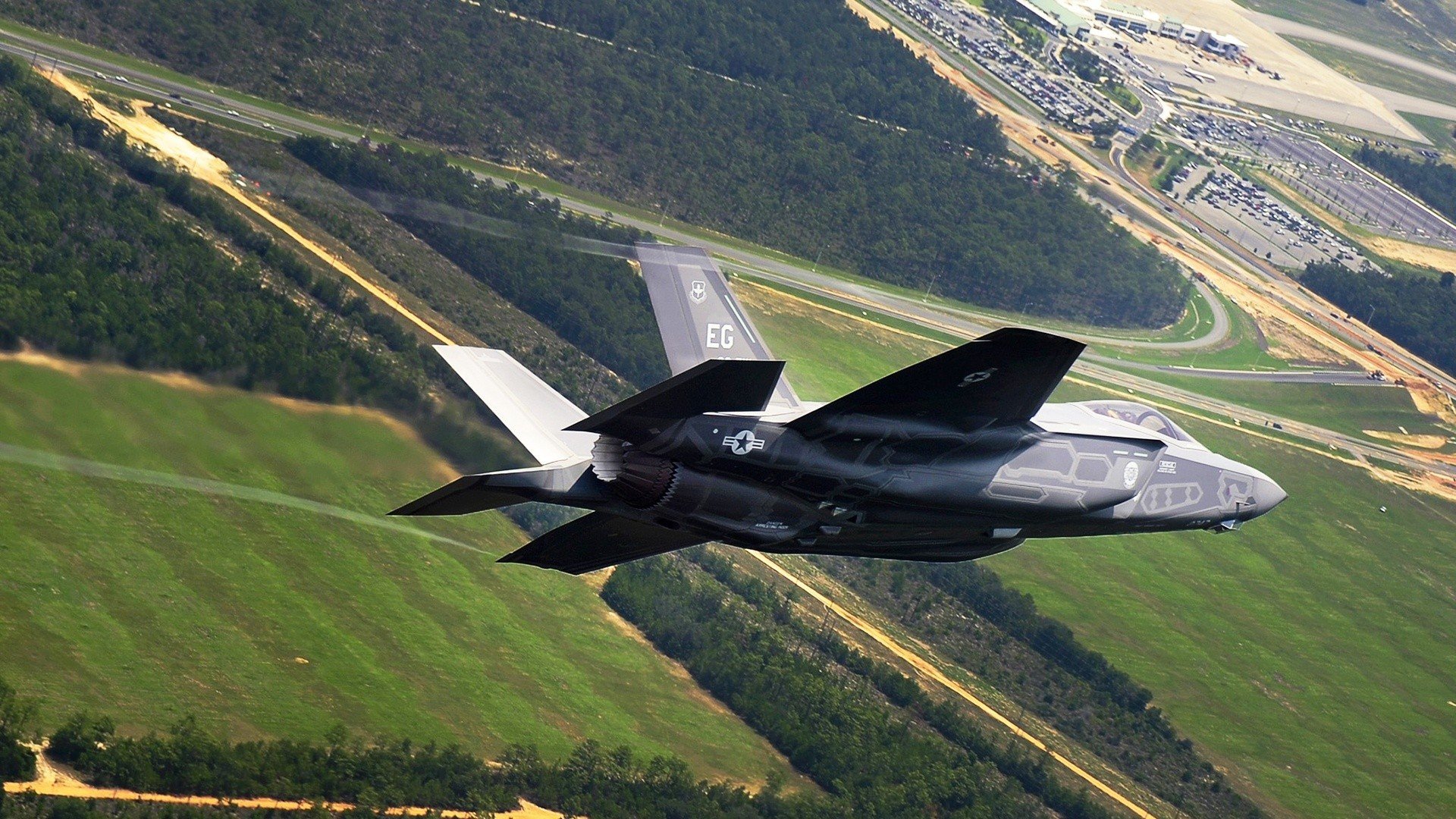 随机中超俱乐部增设球员家属服务体系提升后勤保障水平，中超球队全家福